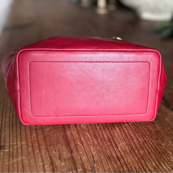 Vintage COACH Legacy Small Market Tote Red Leather 9846 EUC - Picture 15 of 17